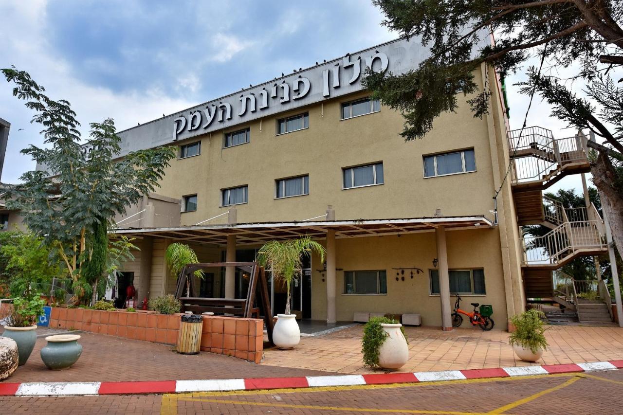 明珠谷酒店 Kfar Tavor 外观 照片